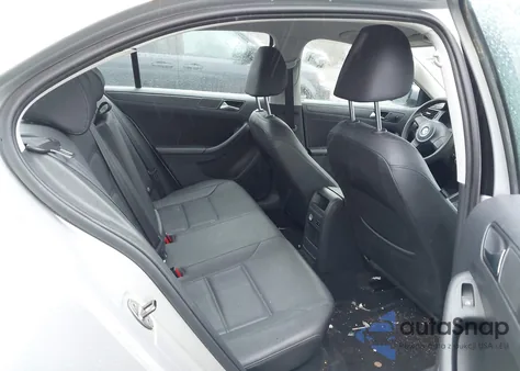 2011 Volkswagen Jetta 2.5L Se from USA, damaged, VIN 3VWDZ7AJ6BM321447